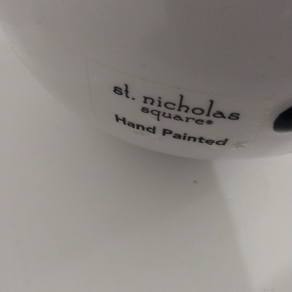 St.Nicholas Square Hand Painted Bowl - Picture 2 of 4